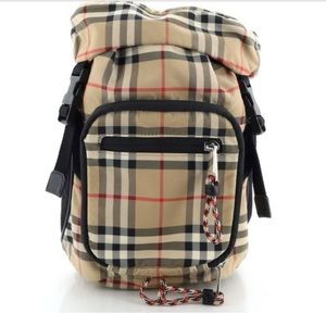 Burberry Men's Logo Nova Check Print Nylon Leo Sling Pack 8013525